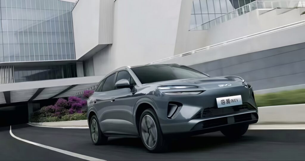 BYD Sealion 06